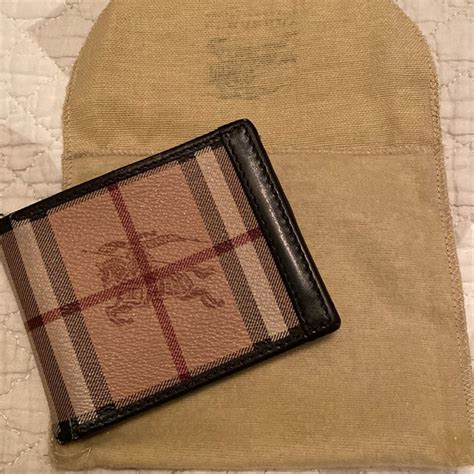 burberry hipfold wallet|real burberry wallet.